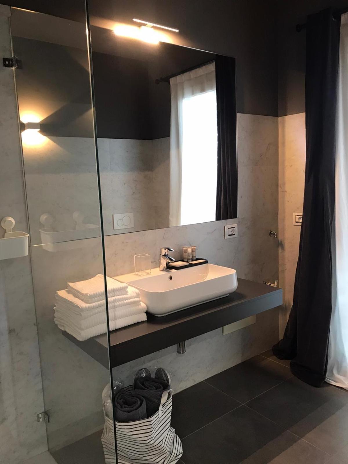 Extra Urbano - Lago Di Garda - Adults Only Ponti sul Mincio Exterior photo